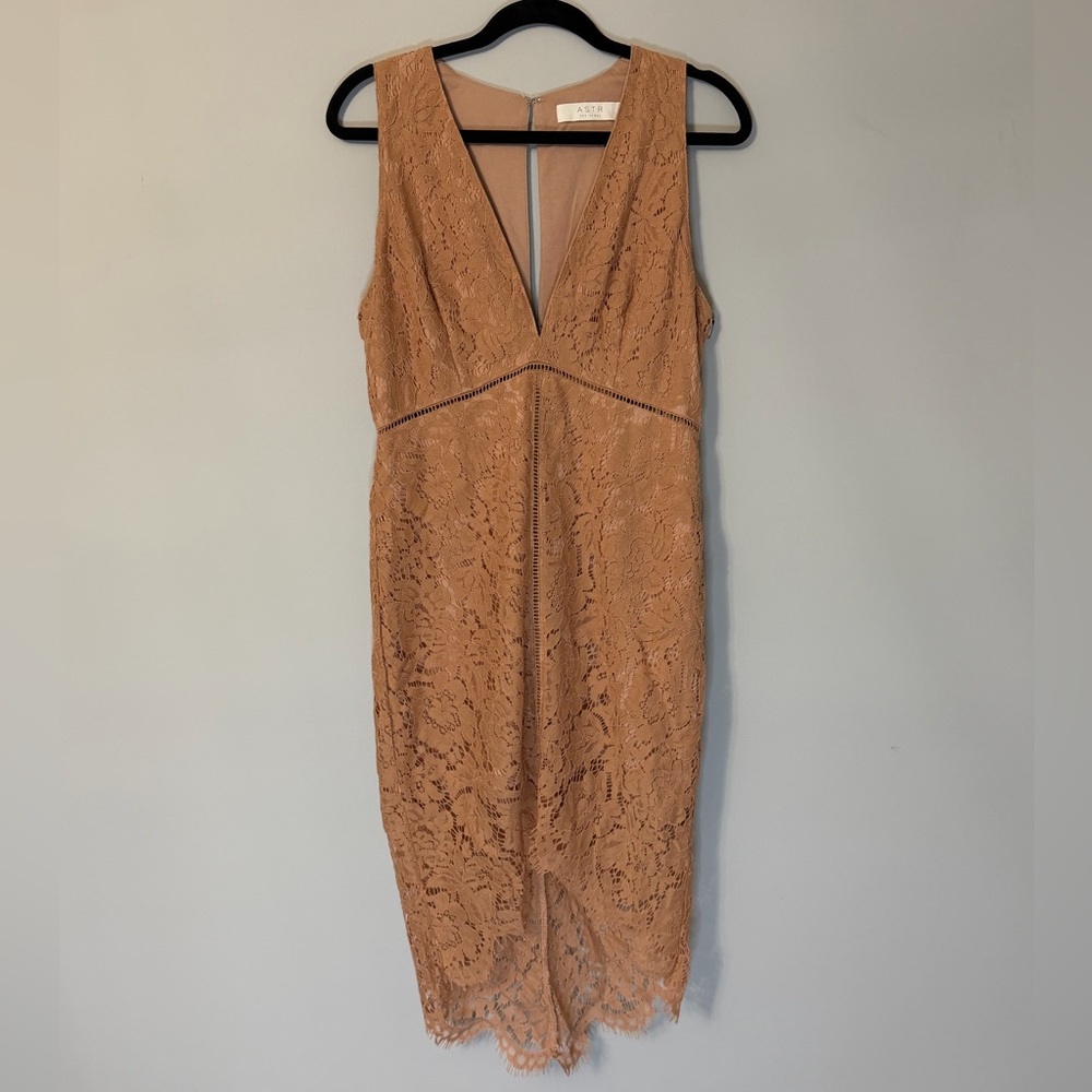 ASTR The Label Nude Lace Midi Sheath Dress NWT Size L